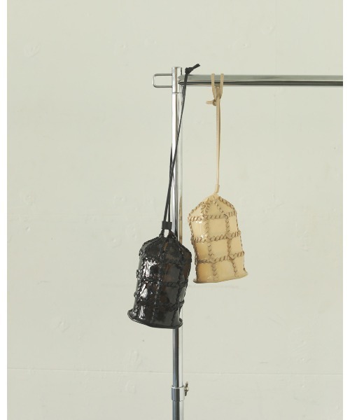 TODAYFUL(トゥデイフル)の「PVCパッチワークパース(ハンドバッグ・レディース・ナチュラル/ダークブラウン・FREE)」の3枚目の写真