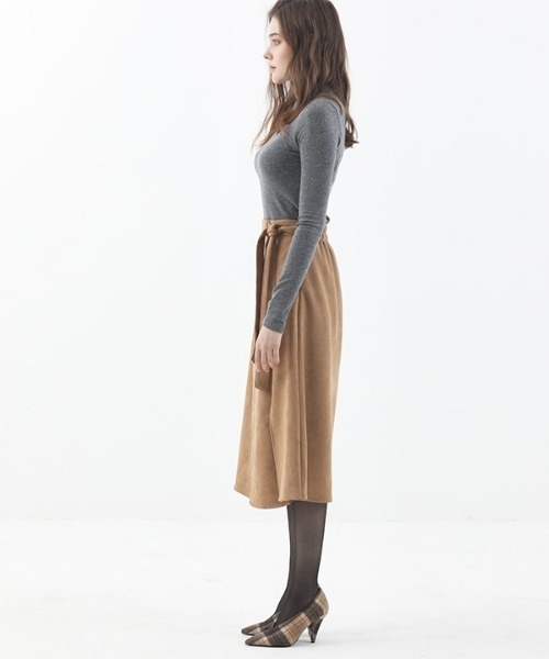 manavis7(マナビスセブン)の「【MANAVIS7 】BANDING SUEDE WRAP SKIRT / バンディングスエード ラップスカート(スカート・レディース・ブラック/ベージュ・FREE)」の5枚目の写真