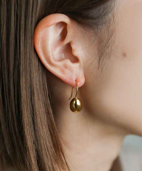 select MOCA(セレクトモカ)の「ニュアンスドロップピアス(ピアス(両耳用)・レディース・シルバー/ゴールド・FREE)」の2枚目の写真