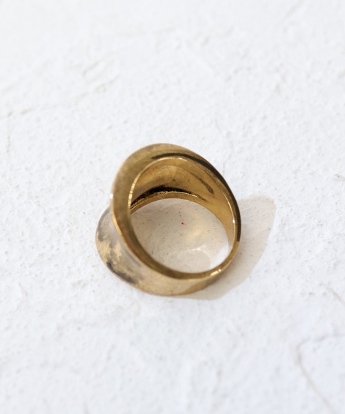 florist（フローリスト）の「【2種展開】ぷっくり×アンティークのシンプルワイドリング　メンズ/レディース兼用（リング・メンズ・シルバー系その他3/ゴールド系その他3/ゴールド系その他2/シルバー系その他2・11号/13号/21号/9号/23号/17号/19号/7号/15号）」の9枚目の写真