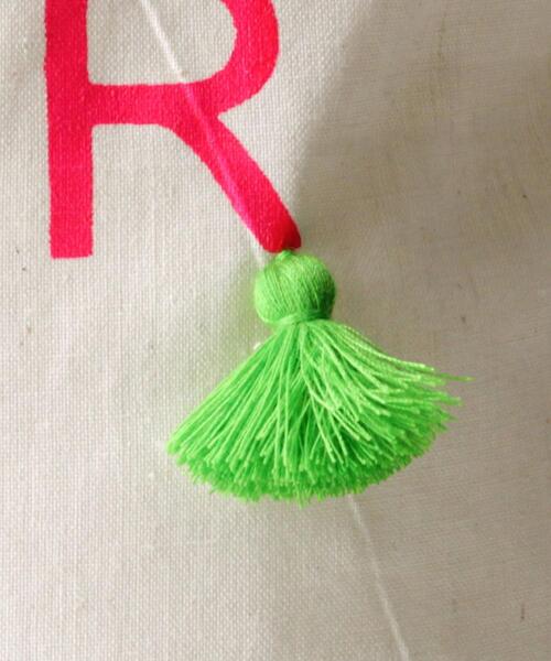 Fatima morocco（ファティマモロッコ）の「＜Fatima Morocco＞ ロゴプリント MINIタッセル エコバッグ（エコバッグ/サブバッグ・レディース・ブラック/イエロー/ピンク・FREE）」の8枚目の写真