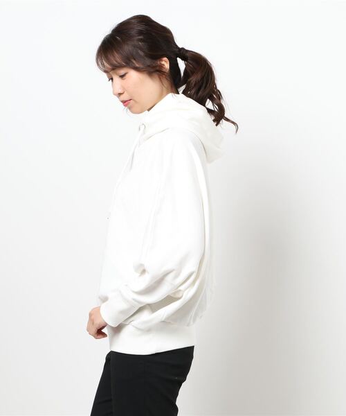 Te chichi（テチチ）の「ドルマンパーカー（パーカー・レディース・オリーブ/ベージュ/オフホワイト・ﾌﾘ-）」の5枚目の写真