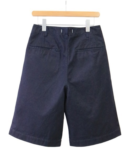 TEXTURE WE MADE（テクスチャーウィーメイド）の「WIDE TUCK SHORT PANT：ワイドタックショートパンツ（その他パンツ・メンズ・インディゴブルー・30inch/32inch/28inch）」の3枚目の写真