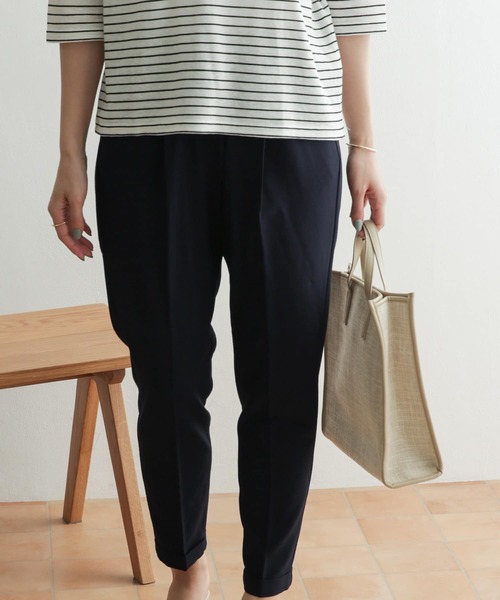 URBAN RESEARCH DOORS(アーバンリサーチドアーズ)の「ストレッチテーパードイージーパンツ(その他パンツ・レディース・ブラック/ネイビー/グレー系その他・38/36/34)」の10枚目の写真