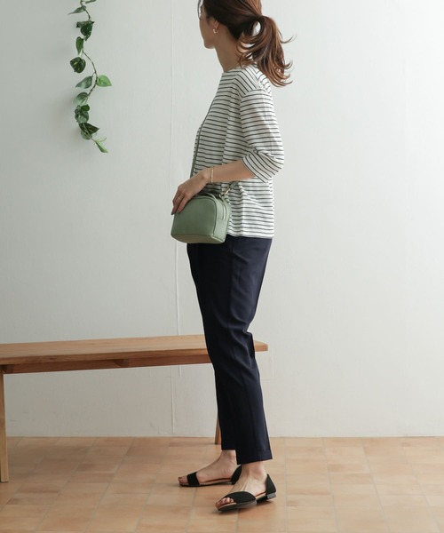 URBAN RESEARCH DOORS(アーバンリサーチドアーズ)の「ストレッチテーパードイージーパンツ(その他パンツ・レディース・ブラック/ネイビー/グレー系その他・38/36/34)」の15枚目の写真