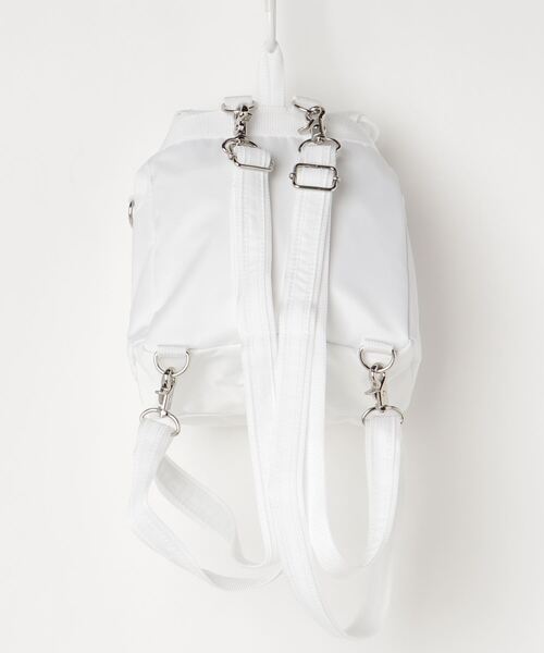 603(ロクマルサン)の「603 スーパーミニ2wayボディバッグ(バックパック/リュック・メンズ・ホワイト・FREE)」の2枚目の写真