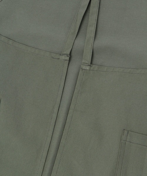 niko and...（ニコアンド）の「[CITY CREEK]ステッチエプロン（エプロン・レディース・グリーン/ベージュ/ネイビー・0）」の5枚目の写真