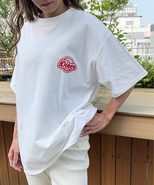 RASVOA(ラスボア)の「DINERプリントTシャツ(Tシャツ/カットソー・レディース・レッド/ブルー・FREE)」の15枚目の写真