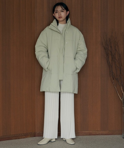 Aunt Marie's(アントマリーズ)の「ダウンライク中綿ショートコート 撥水加工 / ウォッシャブル(ダウンジャケット/コート・レディース・ブラック/ブルー/ライトグリーン/アイボリー・FREE)」の5枚目の写真