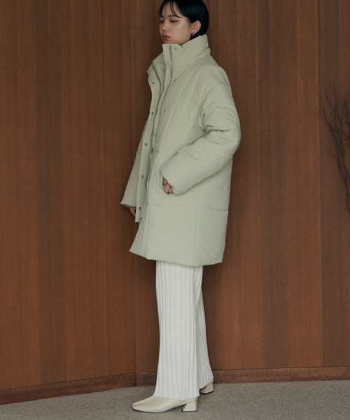 Aunt Marie's(アントマリーズ)の「ダウンライク中綿ショートコート 撥水加工 / ウォッシャブル(ダウンジャケット/コート・レディース・ブラック/ブルー/ライトグリーン/アイボリー・FREE)」の8枚目の写真