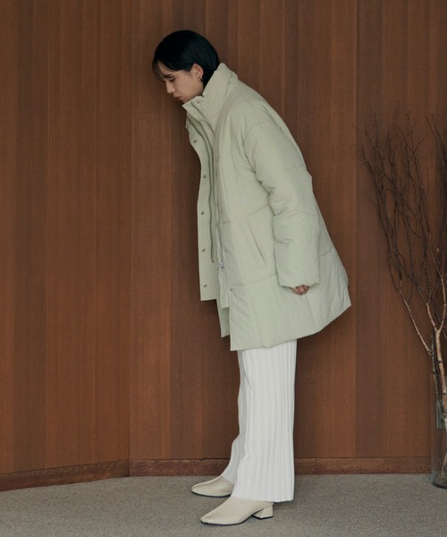 Aunt Marie's(アントマリーズ)の「ダウンライク中綿ショートコート 撥水加工 / ウォッシャブル(ダウンジャケット/コート・レディース・ブラック/ブルー/ライトグリーン/アイボリー・FREE)」の9枚目の写真