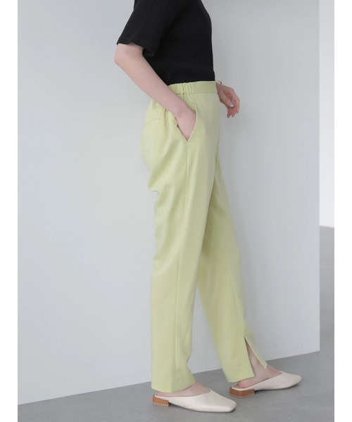 AMERICAN HOLIC（アメリカンホリック）の「接触冷感サイドスリットとろみテーパードパンツ（その他パンツ・レディース・ブラック/イエロー/グレイッシュベージュ・S/M/L）」の14枚目の写真