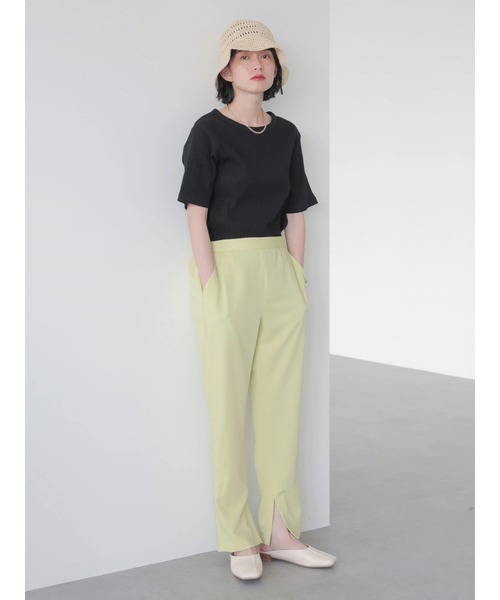 AMERICAN HOLIC（アメリカンホリック）の「接触冷感サイドスリットとろみテーパードパンツ（その他パンツ・レディース・ブラック/イエロー/グレイッシュベージュ・S/M/L）」の17枚目の写真