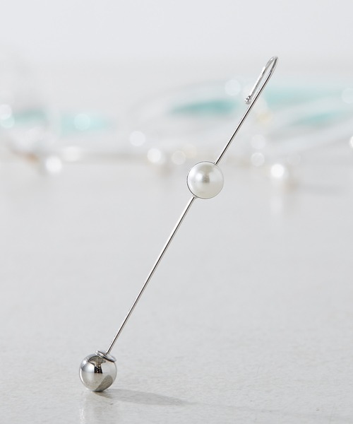 ear PAPILLONNER（イアパピヨネ）の「(WEB限定カラー有り)イヤーラップピアス（ピアス（片耳用）・レディース・ゴールド系その他/ホワイト×シルバー/ホワイト×ゴールド/ゴールド系その他2・ONE SIZE）」の8枚目の写真