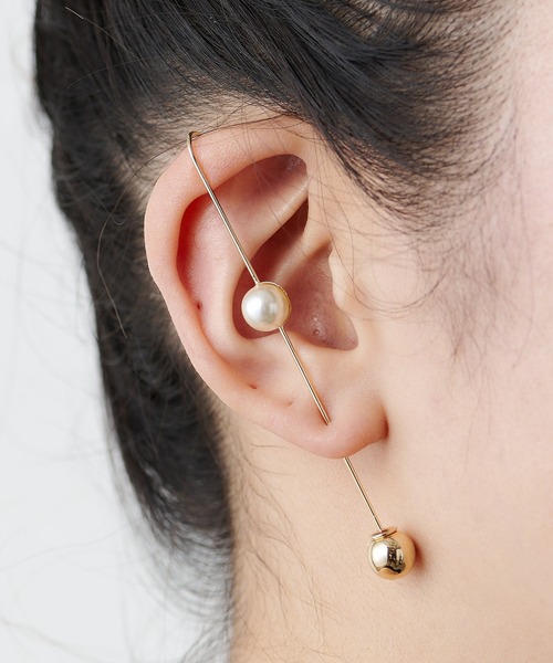 ear PAPILLONNER（イアパピヨネ）の「(WEB限定カラー有り)イヤーラップピアス（ピアス（片耳用）・レディース・ゴールド系その他/ホワイト×シルバー/ホワイト×ゴールド/ゴールド系その他2・ONE SIZE）」の7枚目の写真