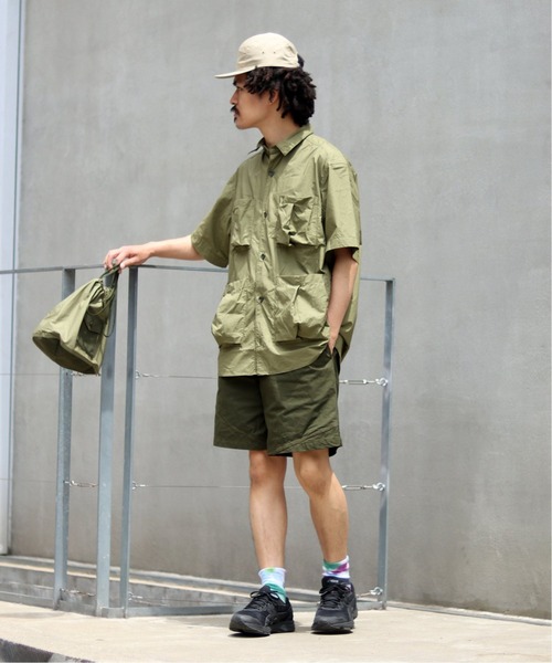 KUON(クオン)の「【KUON ATELIER / クオン アトリエ】WISM 別注 TUCKED PK SHORT SLEEVE SHIRT(シャツ/ブラウス・メンズ・ネイビー/カーキ・MEDIUM/LARGE)」の19枚目の写真