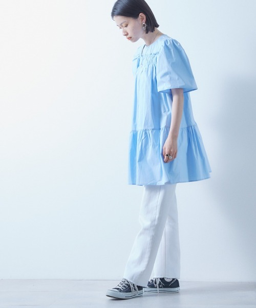 ECRIRE(エクリール)の「ギャザーフレアチュニック(チュニック・レディース・ベージュ/グリーン/ブルー/オフホワイト・フリー)」の16枚目の写真