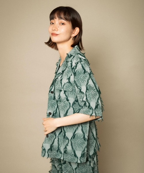 KBF（ケイビーエフ）の「カットジャガードハーフスリーブジャケット（テーラードジャケット・レディース・ベージュ/グリーン・ONE）」の22枚目の写真