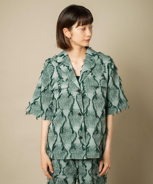 KBF（ケイビーエフ）の「カットジャガードハーフスリーブジャケット（テーラードジャケット・レディース・ベージュ/グリーン・ONE）」の17枚目の写真