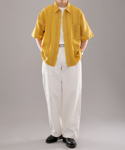 kutir（クティール）の「古着風ストライプシャツ（シャツ/ブラウス・メンズ・ダークブラウン/マスタード・MEDIUM/LARGE）」の4枚目の写真