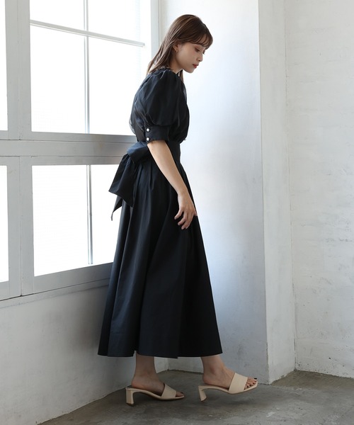 one after another NICE CLAUP（ワンアフターアナザーナイスクラップ）の「バックリボン美シルエットスカート（セットアップのブラウスあり）（スカート・レディース・オフホワイト/ブラック/ブルー系その他/レッド・FREE）」の10枚目の写真