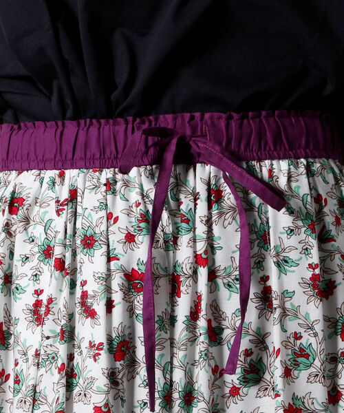 fredy couleur（フレディクルール）の「更紗プリントタックギャザースカート（スカート・レディース・ホワイト系その他5/ブラック系その他4・38）」の11枚目の写真