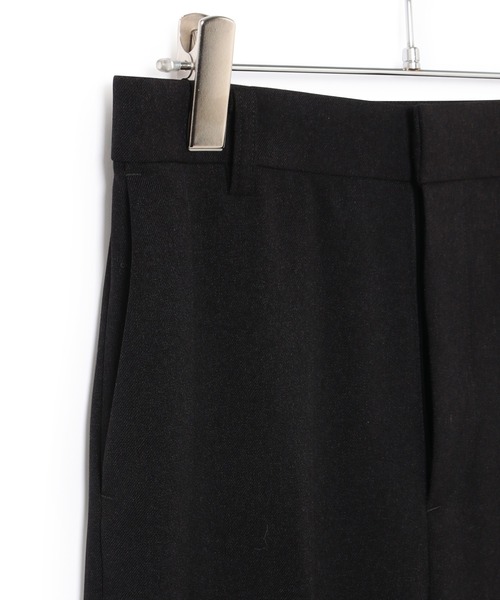 ADAM ET ROPE'（アダムエロペ）の「【一部カラーWEB限定・カラー追加】ストレッチカラーテーパードパンツ（スラックス・レディース・ブラック/パープル/サックスブルー/ピンク/ピンク系その他2/グレー・38/36/34）」の17枚目の写真