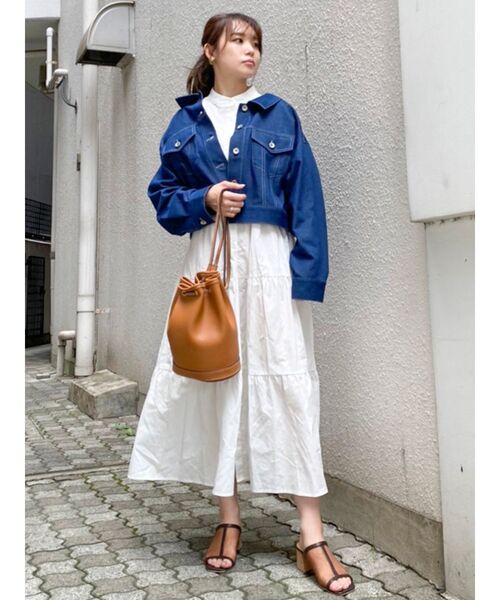 dazzlin（ダズリン）の「ティアードAラインシャツワンピース（ワンピース・レディース・オフホワイト/ブラック・FREE）」の3枚目の写真