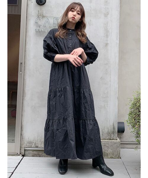 dazzlin（ダズリン）の「ティアードAラインシャツワンピース（ワンピース・レディース・オフホワイト/ブラック・FREE）」の5枚目の写真