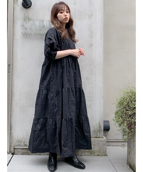 dazzlin（ダズリン）の「ティアードAラインシャツワンピース（ワンピース・レディース・オフホワイト/ブラック・FREE）」の7枚目の写真