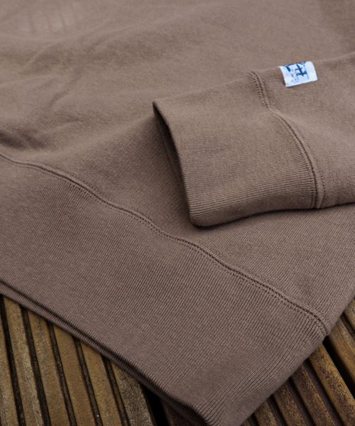 The Endless Summer(エンドレスサマー)の「TES TURN BUHI EMB CREWNECK SWEAT / クルーネックスウェット(スウェット・メンズ・ブラック/イエロー系その他/チャコール/ブルーグレー・MEDIUM/X-LARGE/LARGE/SMALL)」の12枚目の写真