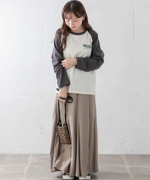 URBAN RESEARCH Sonny Label(アーバンリサーチサニーレーベル)の「ラグランロゴプリントロングTシャツ(Tシャツ/カットソー・レディース・モカ/スミクロ/イエロー・FREE)」の12枚目の写真