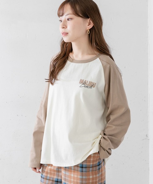 URBAN RESEARCH Sonny Label(アーバンリサーチサニーレーベル)の「ラグランロゴプリントロングTシャツ(Tシャツ/カットソー・レディース・モカ/スミクロ/イエロー・FREE)」の17枚目の写真