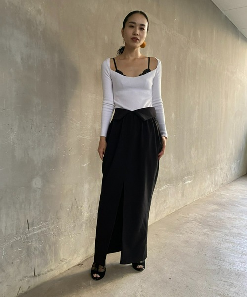 HIROSAI（ヒロサイ）の「スクエアネックニット（ニット/セーター・レディース・ホワイト/ブラック/レッド・S/M）」の2枚目の写真