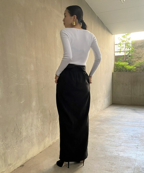 HIROSAI（ヒロサイ）の「スクエアネックニット（ニット/セーター・レディース・ホワイト/ブラック/レッド・S/M）」の10枚目の写真