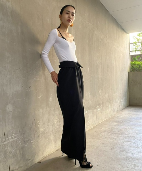 HIROSAI（ヒロサイ）の「スクエアネックニット（ニット/セーター・レディース・ホワイト/ブラック/レッド・S/M）」の12枚目の写真