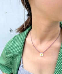 フラワービーズネックレス