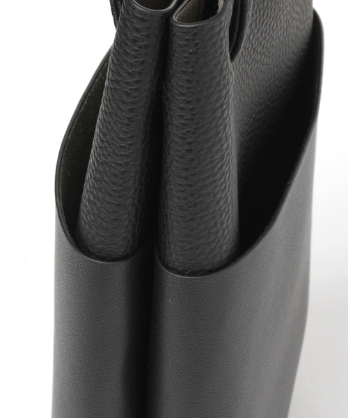 niko and...（ニコアンド）の「フェイクレザー巾着ショルダーバッグ（ショルダーバッグ・メンズ・ブラック/ブラウン/グレー・0）」の16枚目の写真