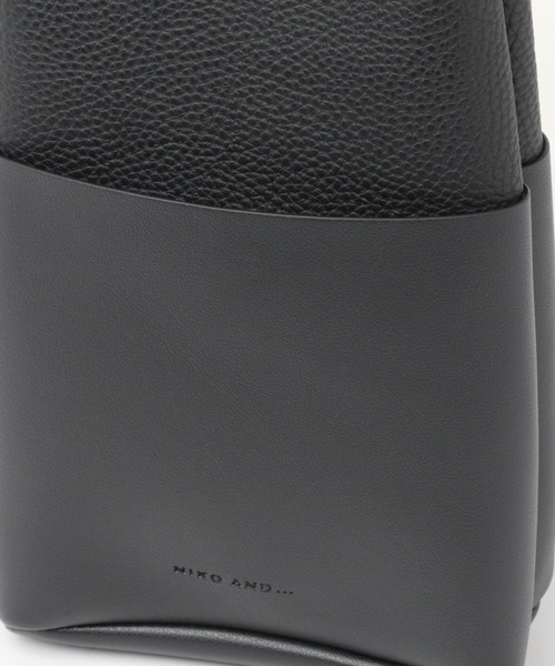 niko and...（ニコアンド）の「フェイクレザー巾着ショルダーバッグ（ショルダーバッグ・メンズ・ブラック/ブラウン/グレー・0）」の10枚目の写真