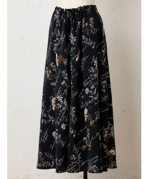 BEARDSLEY(ビアズリー)の「花プリントサルエルパンツ(その他パンツ・レディース・ブラック/ベージュ・FREE)」の2枚目の写真