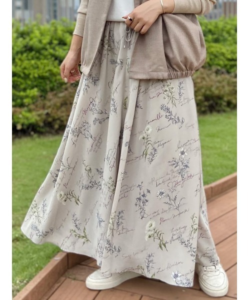 BEARDSLEY(ビアズリー)の「花プリントサルエルパンツ(その他パンツ・レディース・ブラック/ベージュ・FREE)」の13枚目の写真