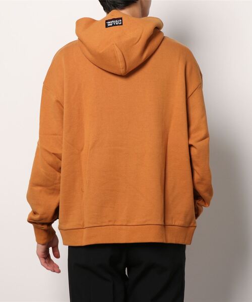 FULL-BK（フルビーケー）の「BLACKFLYS × FULL-BK HOODIE（パーカー・メンズ・ブラック/マスタード・MEDIUM/X-LARGE/LARGE）」の12枚目の写真