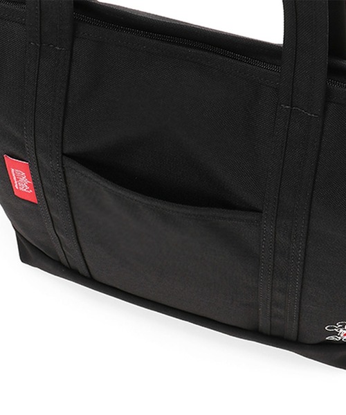 Manhattan Portage（マンハッタンポーテージ）の「Cherry Hill Tote Bag / Mickey Mouse 2021（トートバッグ・メンズ・ブラック・MEDIUM）」の6枚目の写真