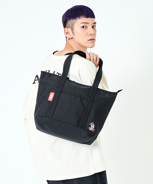 Manhattan Portage（マンハッタンポーテージ）の「Cherry Hill Tote Bag / Mickey Mouse 2021（トートバッグ・メンズ・ブラック・MEDIUM）」の11枚目の写真