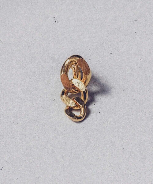 and cloud（アンドクラウド）の「Gradation Earring S / Single（イヤリング・レディース・イエローゴールド/シルバー系その他/シルバー/ゴールド系その他・FREE）」の3枚目の写真