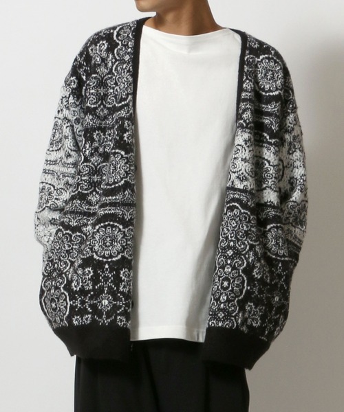 ANPAS（アンパス）の「Paisley Plaid Jacquard Knit Cardigan/ペイズリー チェック ジャガード ニットルーズカーディガン（カーディガン/ボレロ・メンズ・ブラック/ブラウン/グレイッシュブルー/キナリ・LL/M/L）」の11枚目の写真