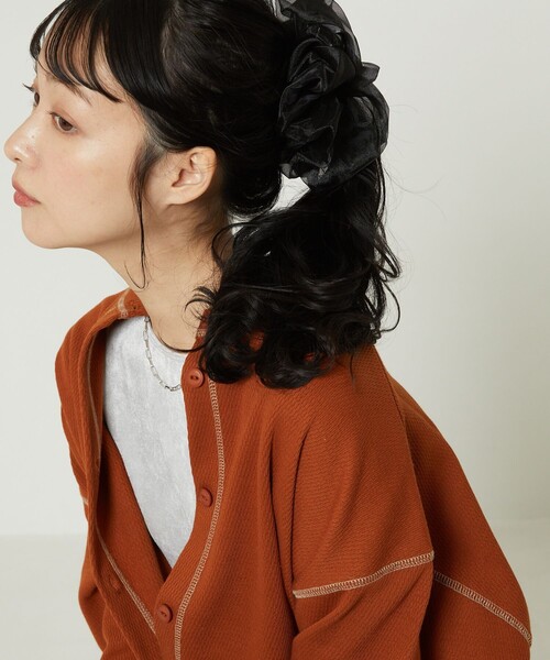 FREAK'S STORE（フリークスストア）の「シアーシュシュ（ヘアバンド・レディース・ブラック/ベージュ/キャメル・ONE SIZE）」の4枚目の写真