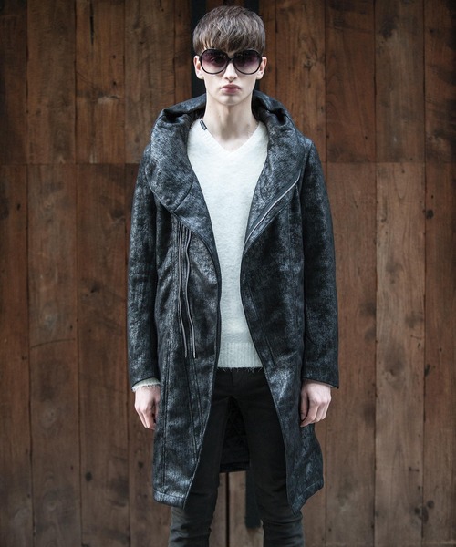 JOHNNY WOLF（ジョニーウルフ）の「LUCCA LONG-LEATHER LOOK(ルッカ