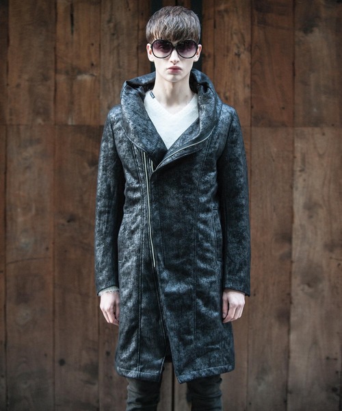 JOHNNY WOLF（ジョニーウルフ）の「LUCCA LONG-LEATHER LOOK(ルッカ