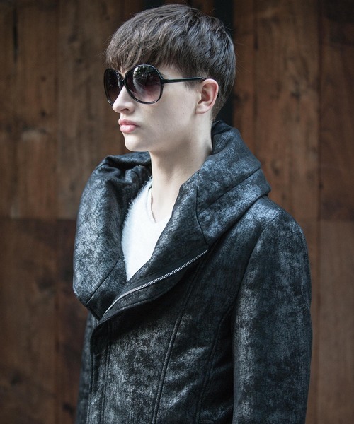 JOHNNY WOLF（ジョニーウルフ）の「LUCCA LONG-LEATHER LOOK(ルッカ